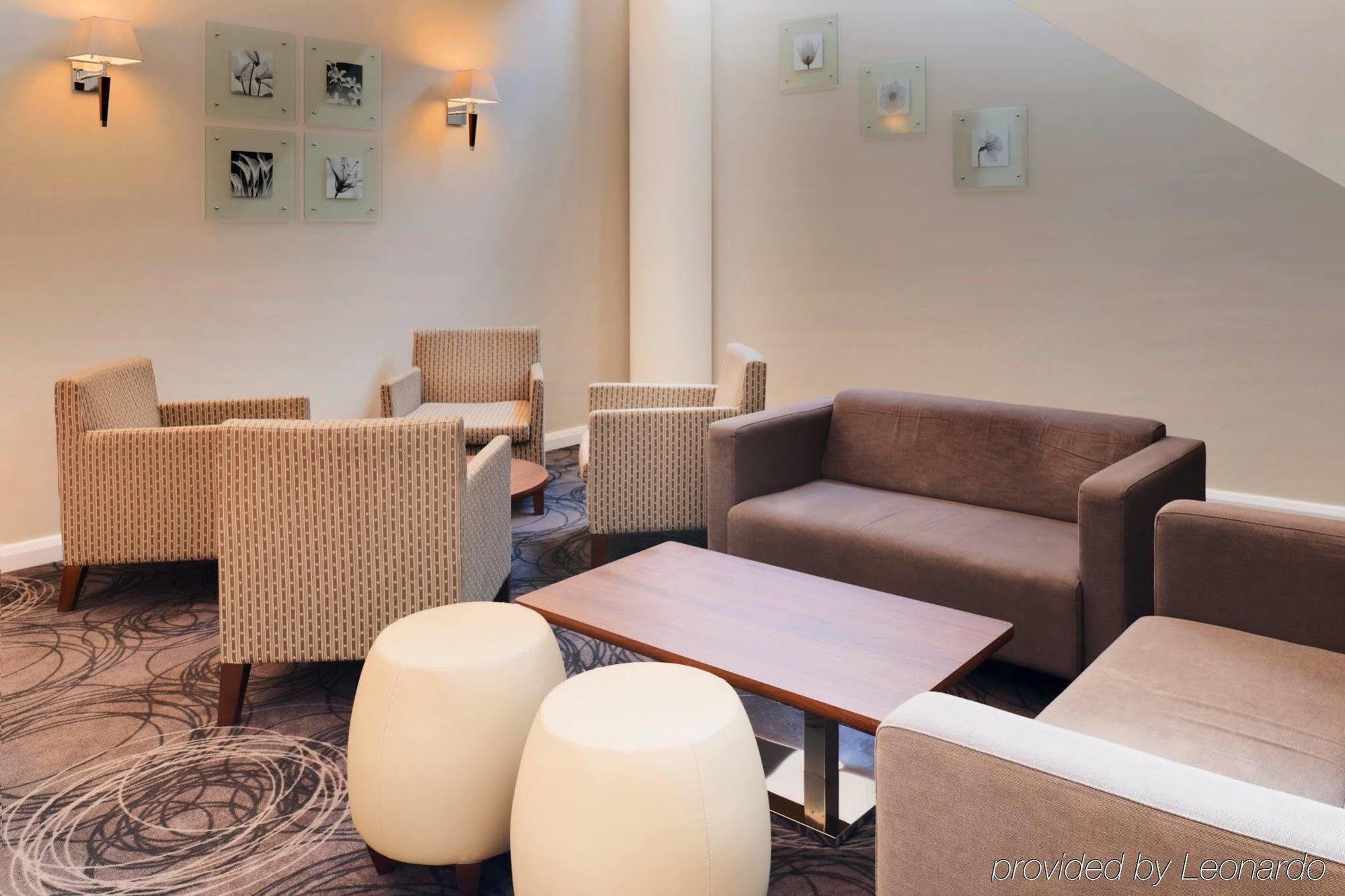 Holiday Inn Express Manchester City Centre By Ihg Beltér fotó